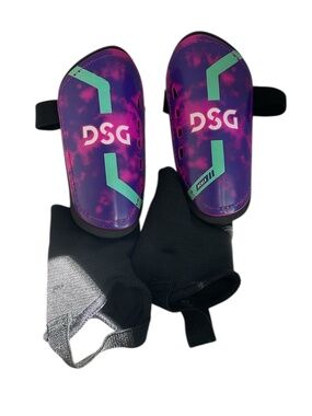 DSG Youth Soccer Shin Guards Size Small